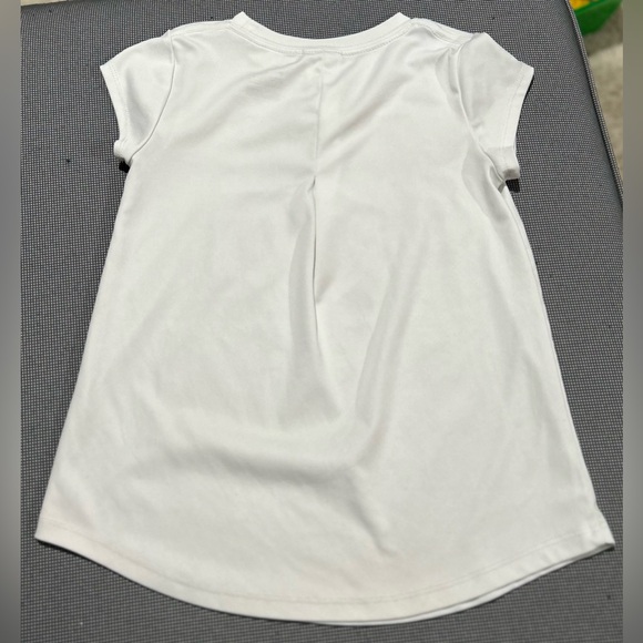 Girls Nike 2 piece athletic set - Picture 5 of 5